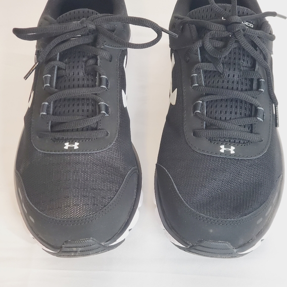 Under Armour Micro G Assert 8 4E Training Shoe - Picture 5 of 11
